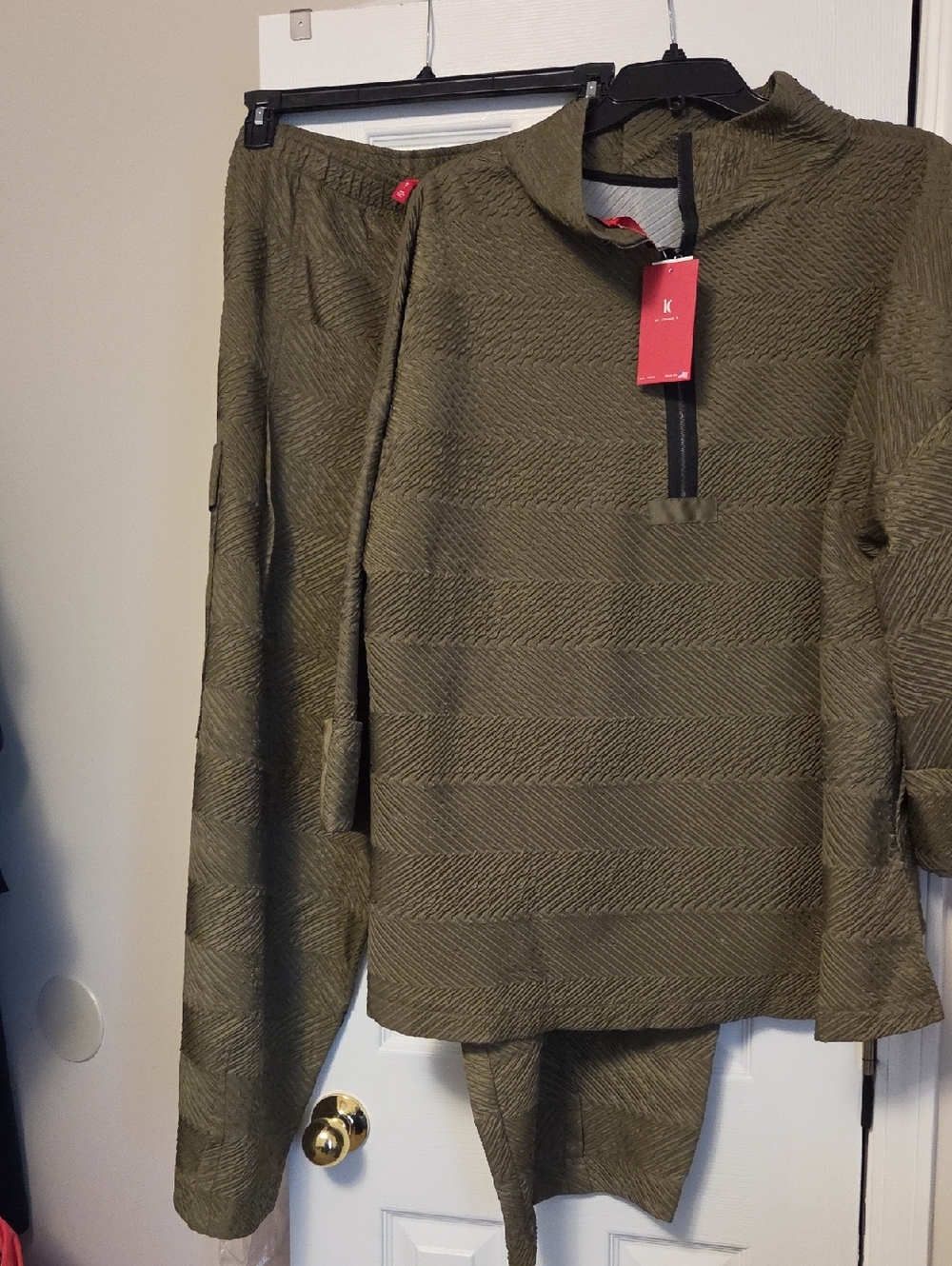 Women's Olive Green Quarter-Zip Top - Matching Cargo Pants